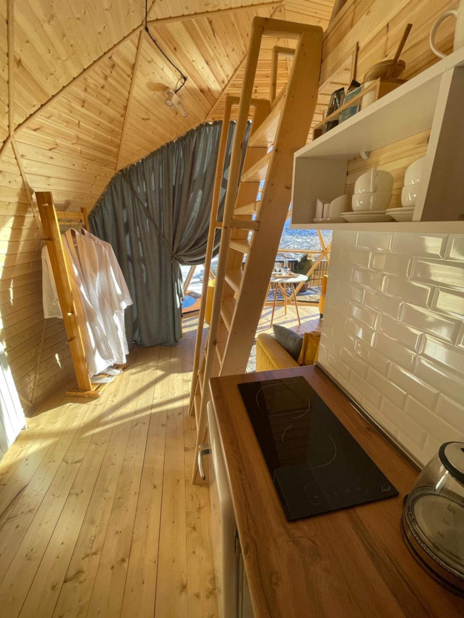 Вилла Gabua Glamping Казбеги Экстерьер фото